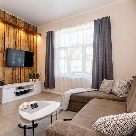 Morgenstern B&B Пярну Екстериор снимка