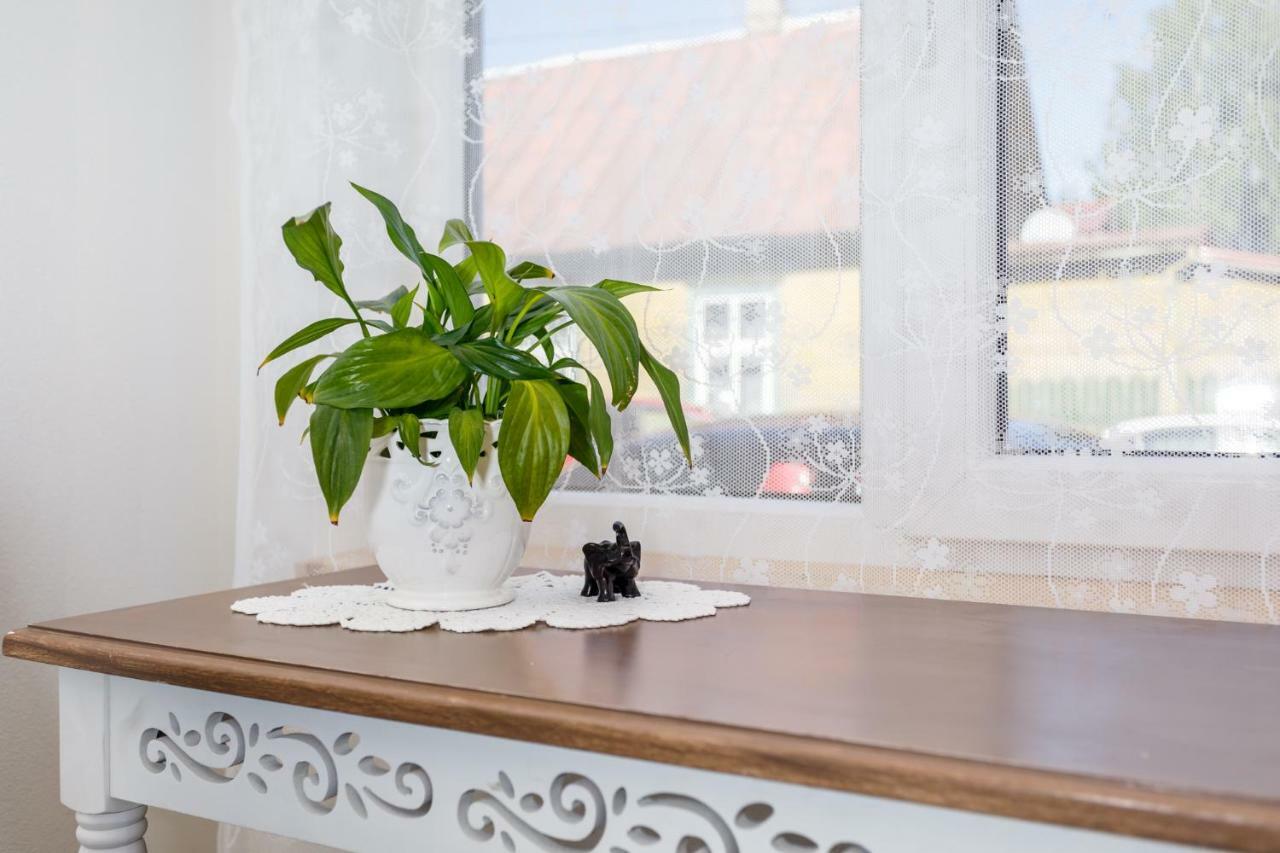Morgenstern B&B Пярну Екстериор снимка